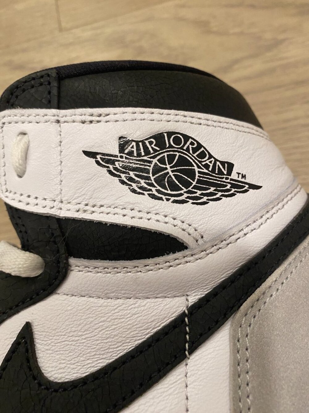 Air Jordan 1 High OG Stage Haze Men’s 9.5 Style Code: 555088-108 Excellent Cond. - Picture 11 of 13